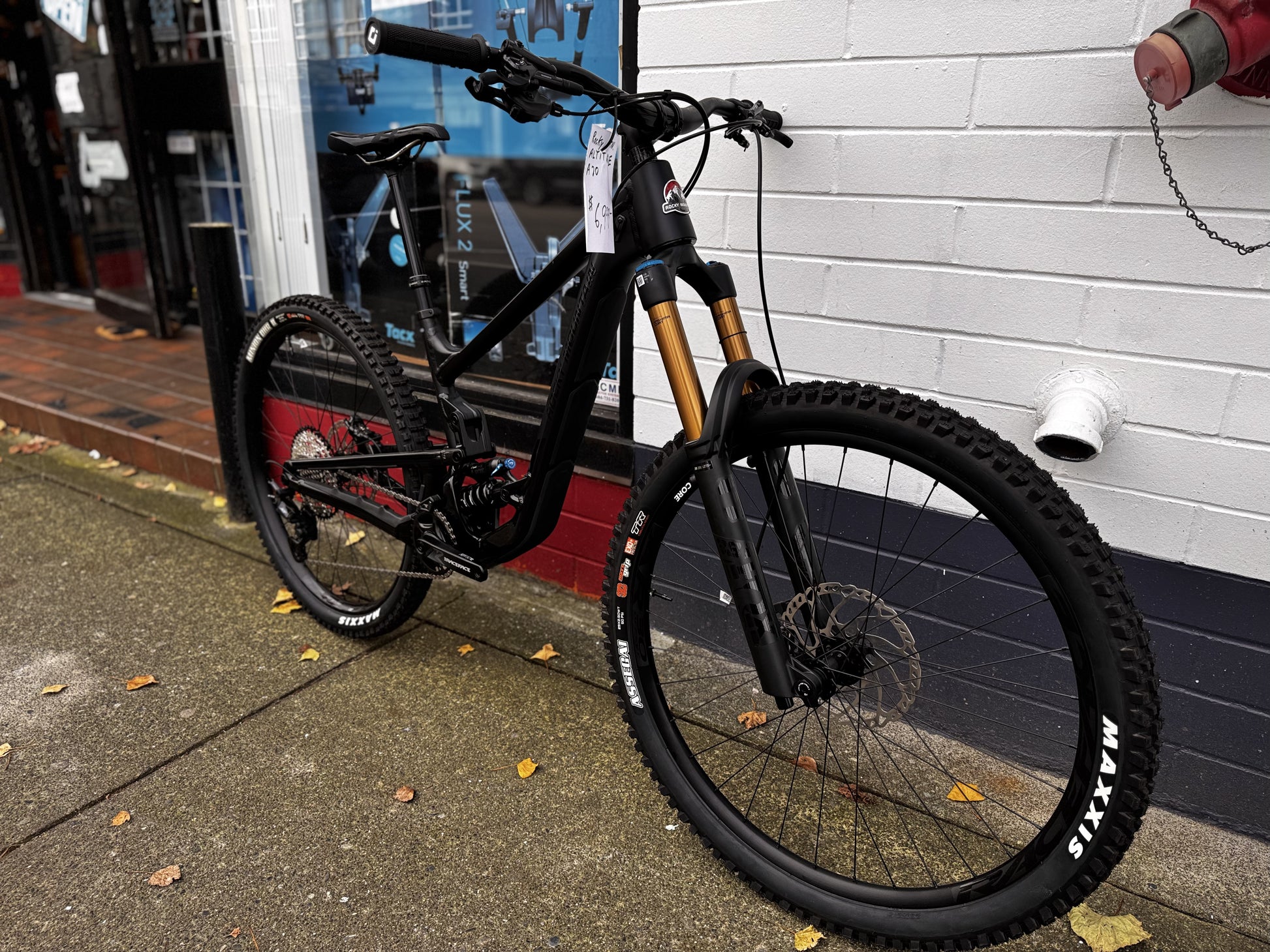 Rocky Mountain Bikes - Rocky Mountain Altitude - Rocky Mountain Altitude A70 - Altitude A70 - ALtitude - MTB - Enduro MTB - More Bikes - More Bikes Vancouver - Vancouver