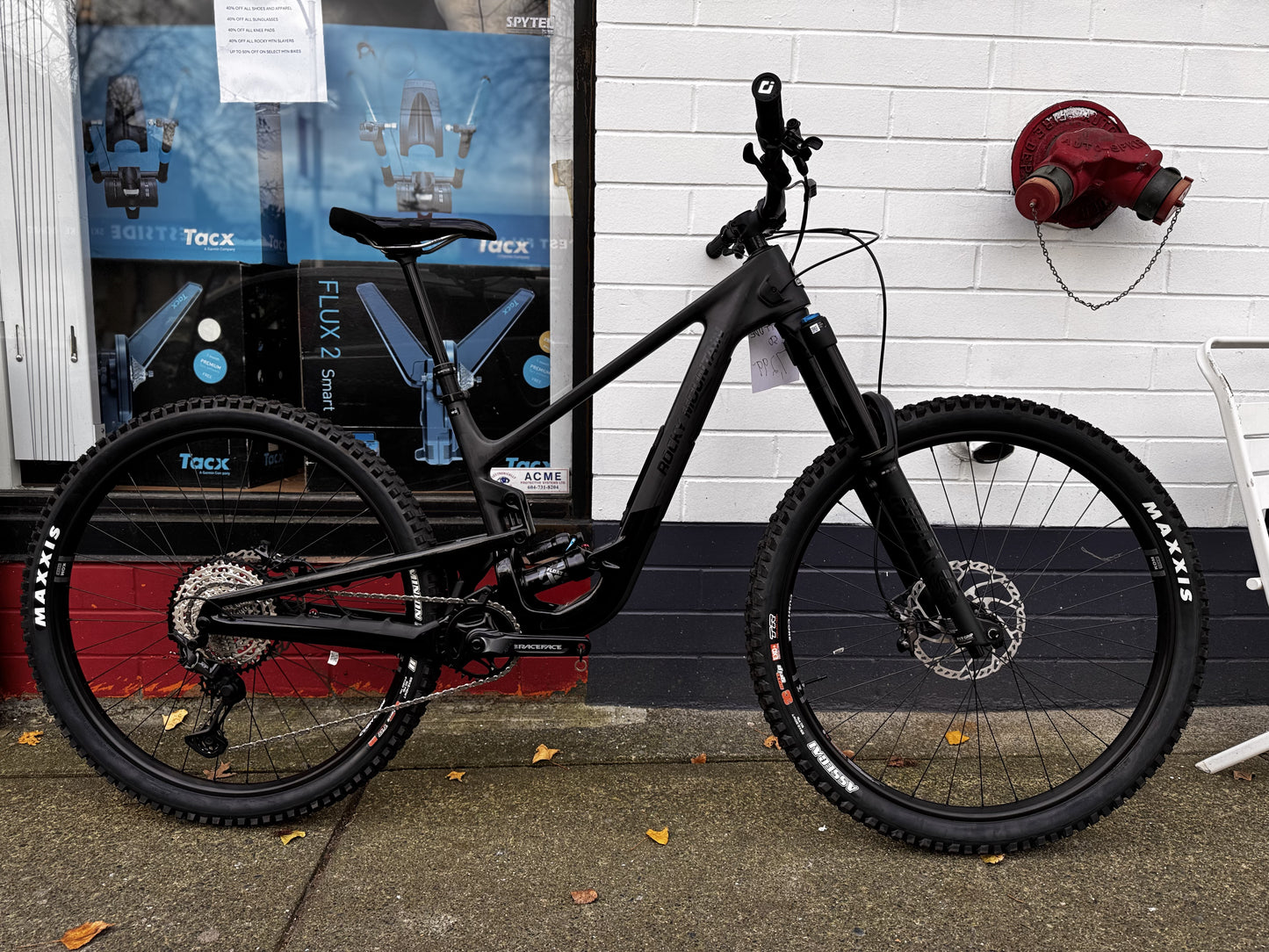 Rocky Mountain Bikes - Rocky Mountain Altitude C50 - Altitude c50 - MTB - Enduro MTB - More Bikes - More Bikes Vancouver - Vancouver