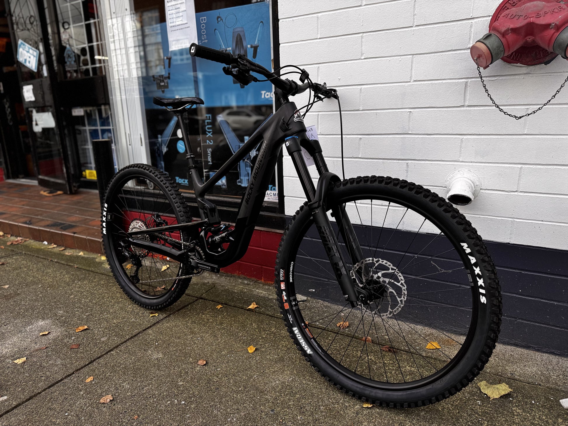 Rocky Mountain Bikes - Rocky Mountain Altitude C50 - Altitude c50 - MTB - Enduro MTB - More Bikes - More Bikes Vancouver - Vancouver