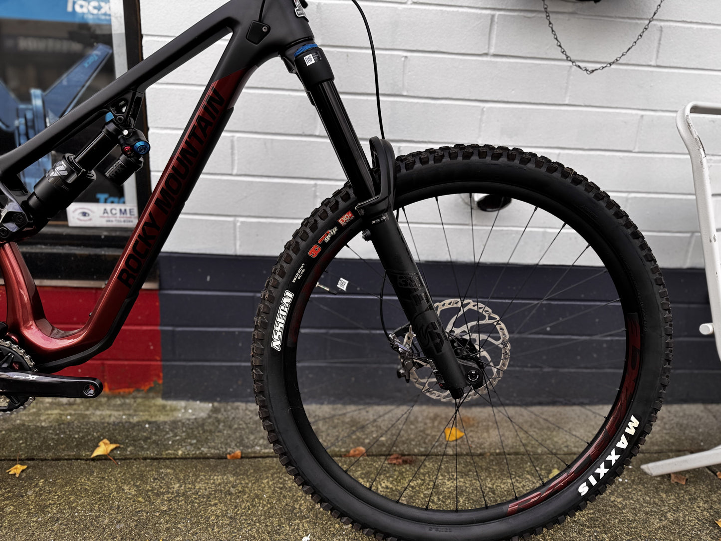 Rocky Mountain Bikes - Rocky Mountain Altitude c70 - Altitude c70 - More BIkes - More Bikes Vancouver - MTB - MTB Enduro - C70