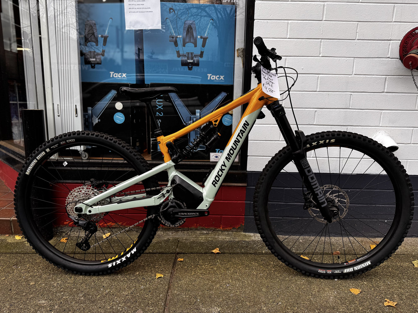 Rocky Mountain Bikes - Rocky Mountain Altitude - Rocky Mountain Altitude Powerplay - Rocky Mountain Powerplay A30 - Powerplay - Altitude Powerplay - E bike - E MTB - More Bikes - More Bikes Vancouver - Vancouver
