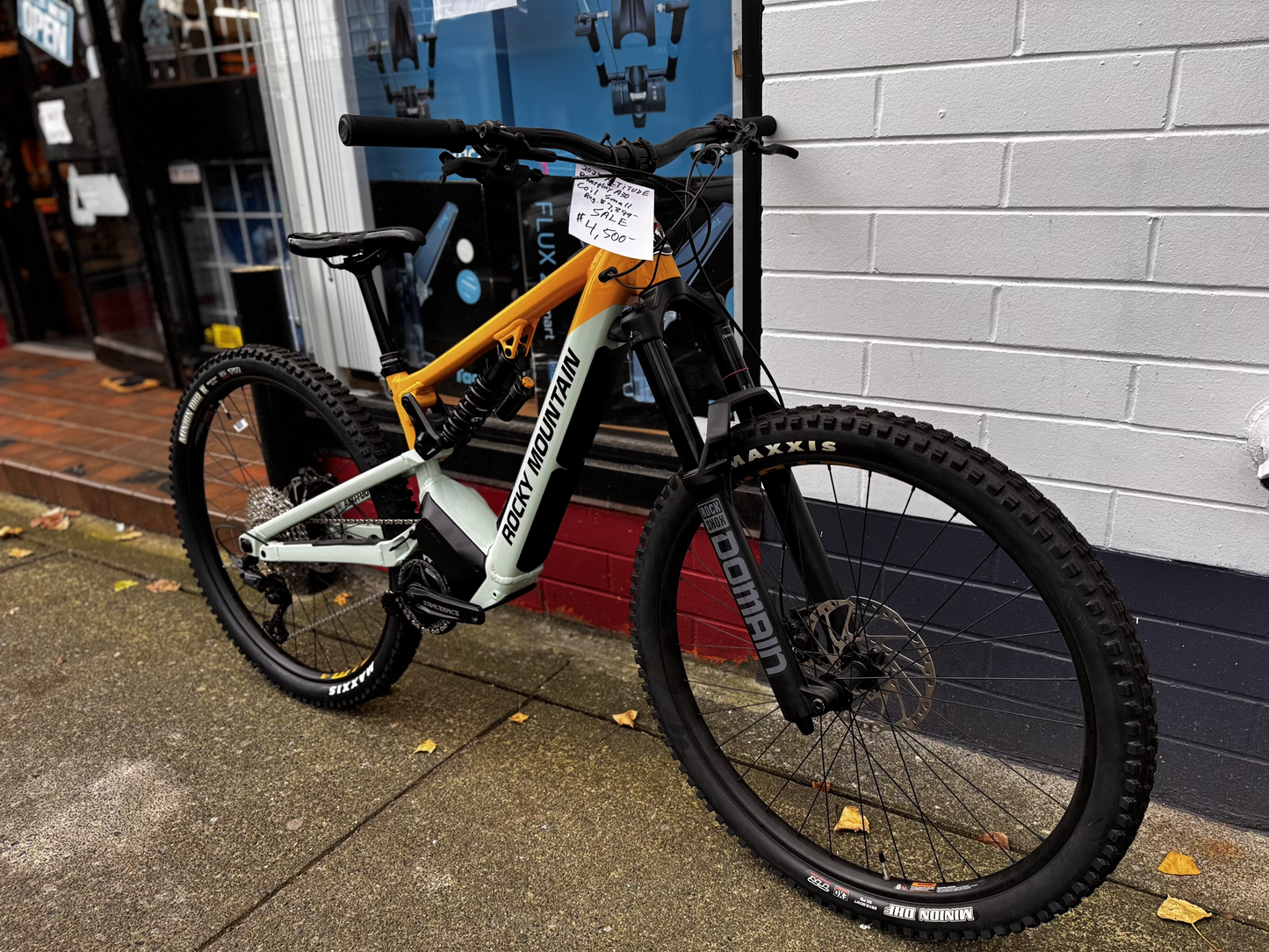 Rocky Mountain Bikes - Rocky Mountain Altitude - Rocky Mountain Altitude Powerplay - Rocky Mountain Powerplay A30 - Powerplay - Altitude Powerplay - E bike - E MTB - More Bikes - More Bikes Vancouver - Vancouver