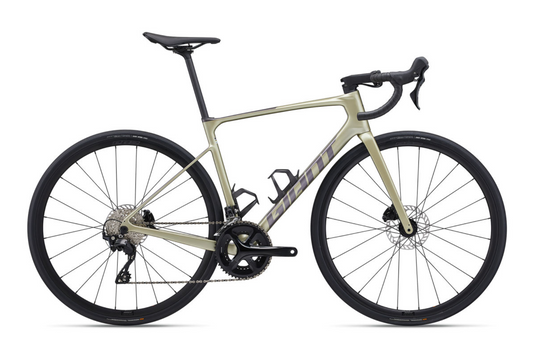 GIANT 2024 - DEFY ADVANCED 2