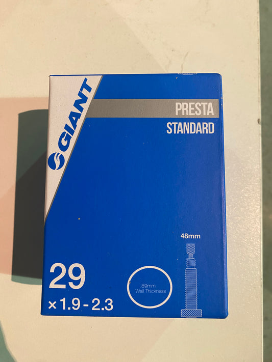GIANT - TUBE 29"