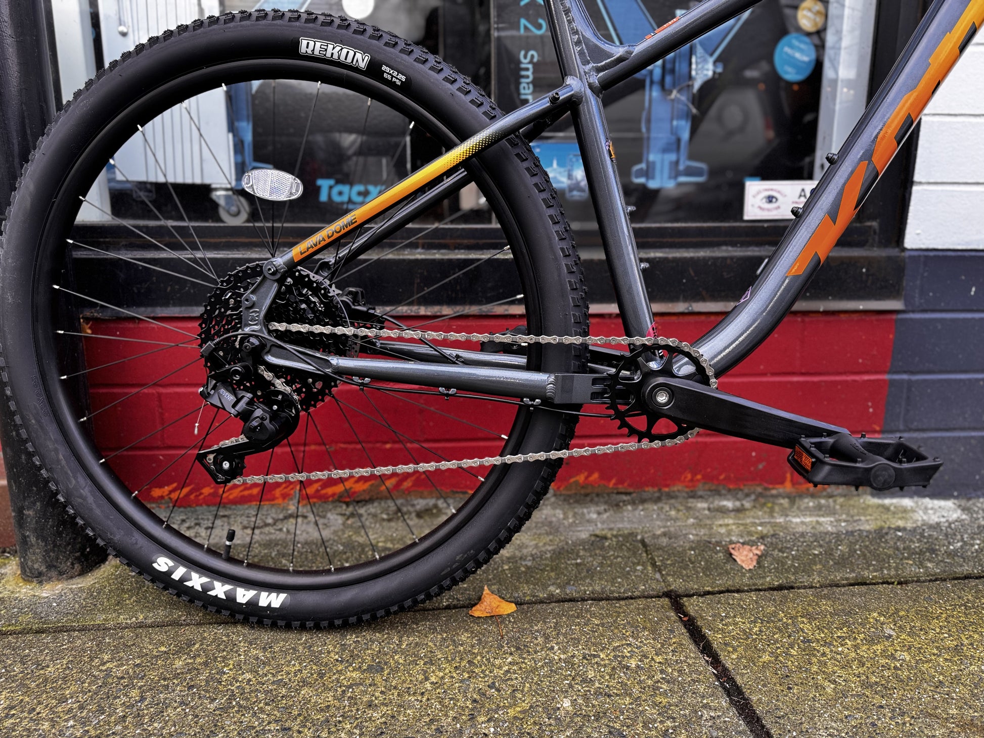 KONA LAVA DOME – More Bikes Vancouver - Main Image